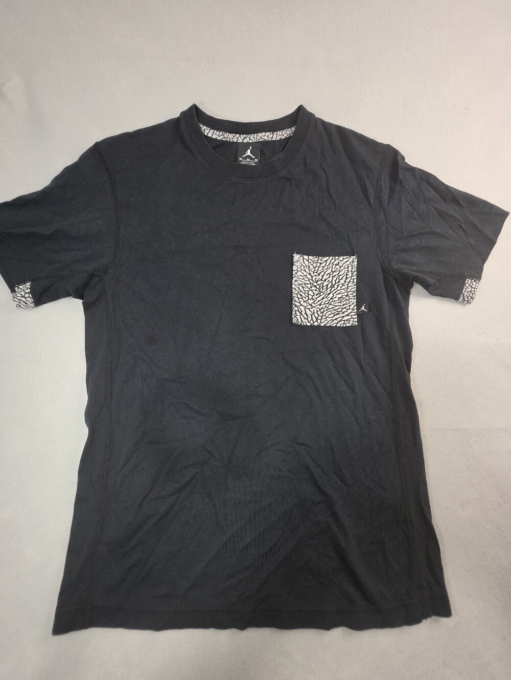 Jordan Men's Black Pocket Tee with Contrast Pattern